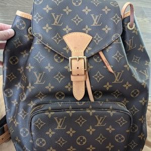 Luis Vuitton Backpack
